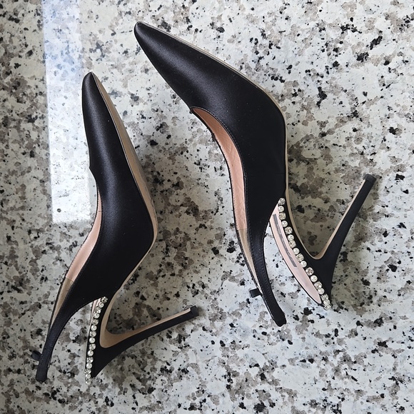 SJP by Sarah Jessica Parker Black Satin Slingback Heels - Picture 7 of 13